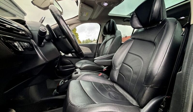 CITROEN c4-grand-picasso | FWD (przód) | Automatyczna | 120 KM | Czarny full