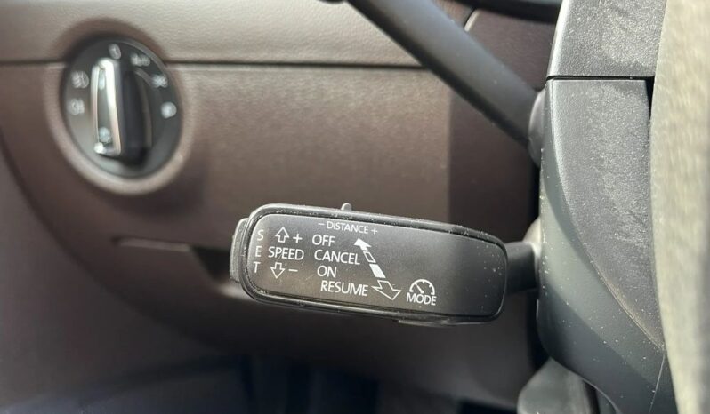 SKODA Octavia  | FWD (przód) | Automatyczna | 180 KM | Szary full