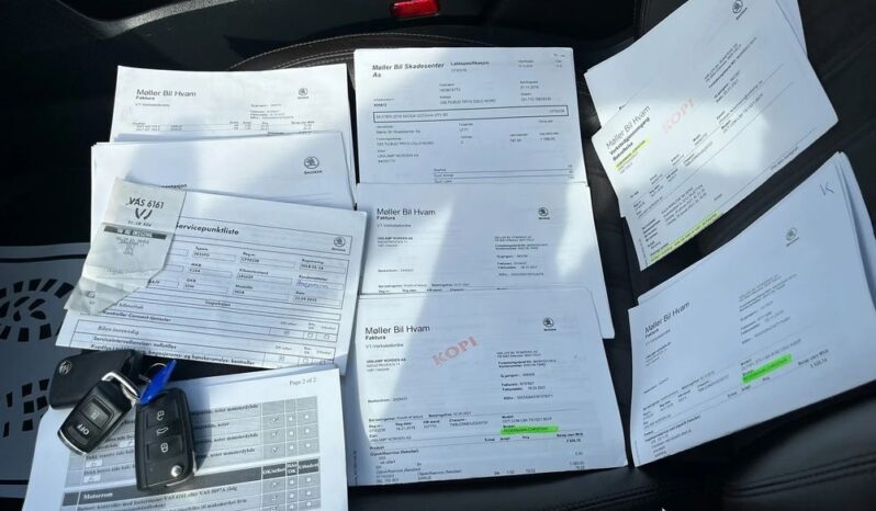 SKODA Octavia  | FWD (przód) | Automatyczna | 180 KM | Szary full