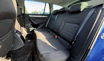 SKODA Octavia  | 4×4 (doł. ręcznie) | Manualna | 150 KM | Granatowy full