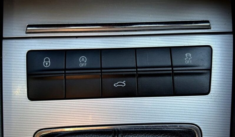 SKODA Octavia  | 4×4 (doł. ręcznie) | Manualna | 150 KM | Granatowy full