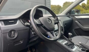 SKODA Octavia  | 4×4 (stały) | Manualna | 110 KM | Szary full