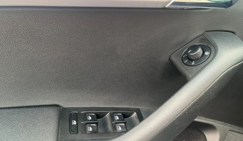 SKODA Octavia  | 4×4 (stały) | Manualna | 110 KM | Szary full