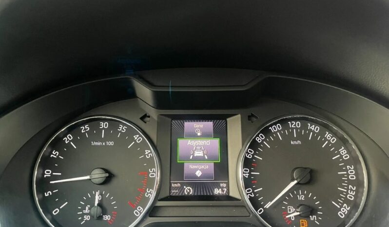 SKODA Octavia  | 4×4 (stały) | Manualna | 110 KM | Szary full