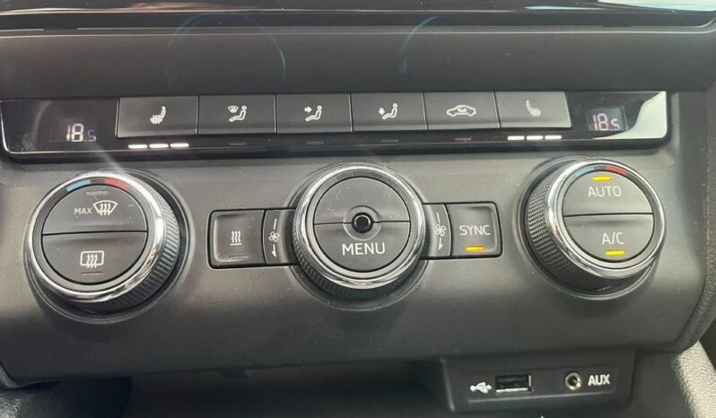 SKODA Octavia  | 4×4 (stały) | Manualna | 110 KM | Szary full