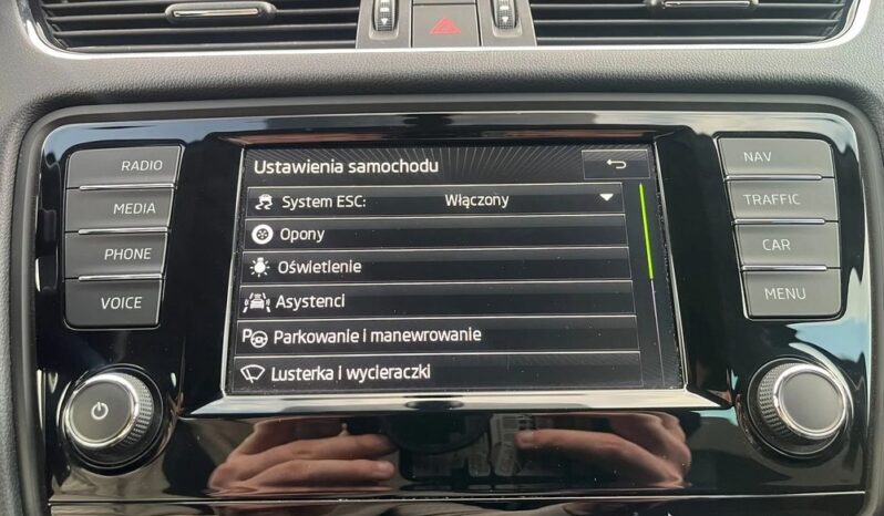 SKODA Octavia  | 4×4 (stały) | Manualna | 110 KM | Szary full