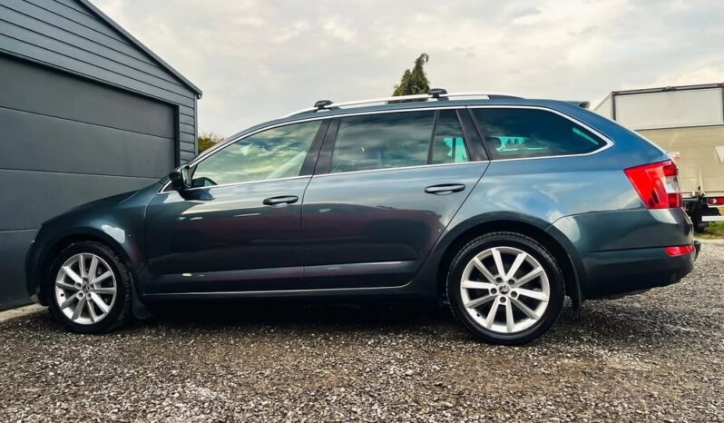 SKODA Octavia  | 4×4 (stały) | Manualna | 110 KM | Szary full