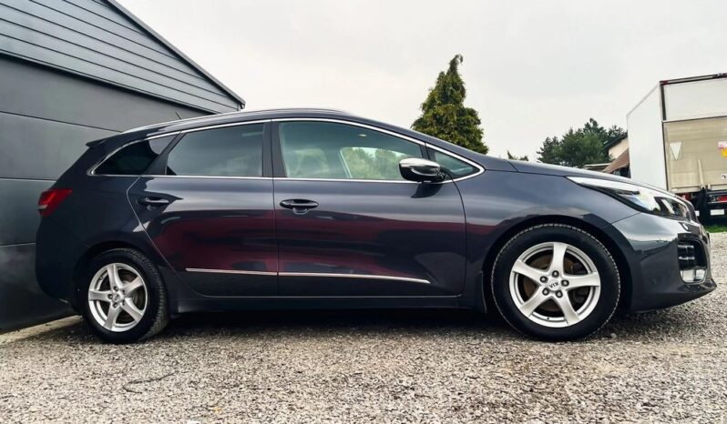 KIA Ceed  | FWD (przód) | Manualna | 120 KM | Szary full