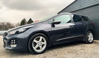 KIA Ceed  | FWD (przód) | Manualna | 120 KM | Szary full