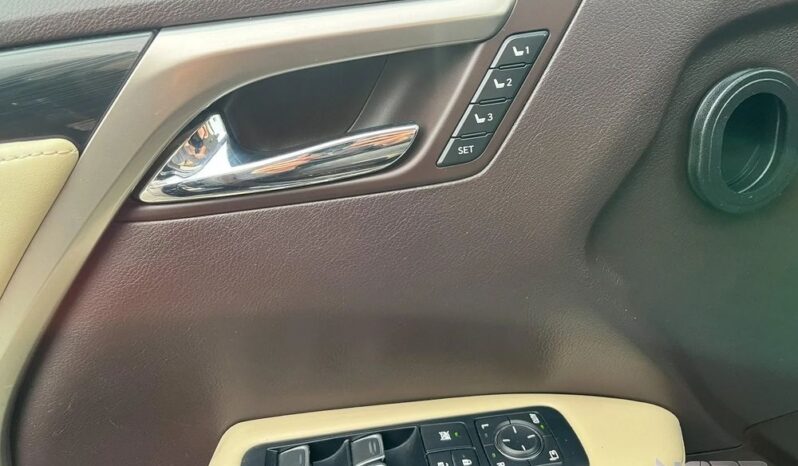 LEXUS RX | 4×4 (doł. automatycznie) | Automatyczna | 313 KM | Czarny full