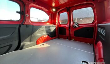 PEUGEOT Partner  | 4×4 (doł. ręcznie) | Manualna | 131 KM | Czerwony full