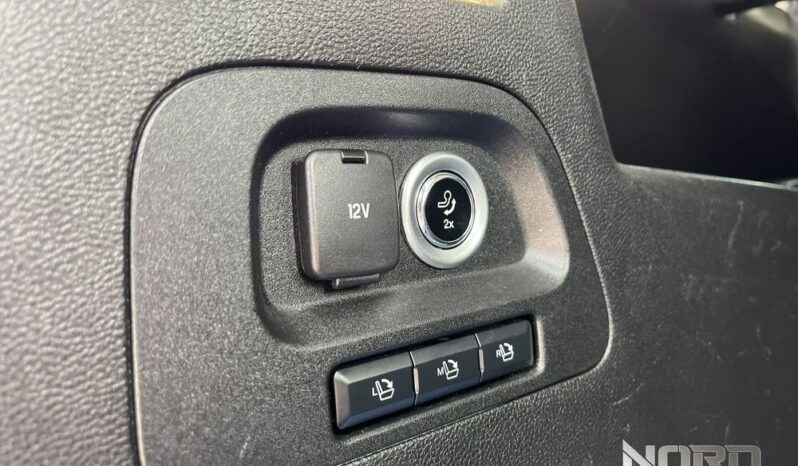 FORD S-Max  | 4×4 (doł. automatycznie) | Manualna | 150 KM | Srebrny full