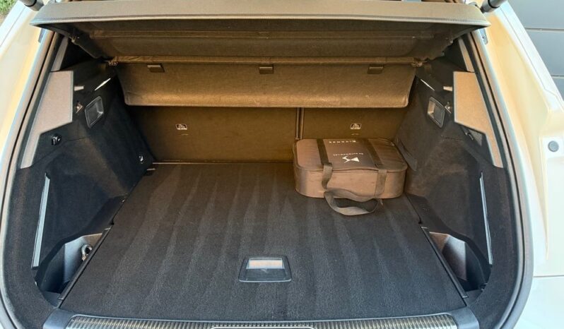 DS Automobiles DS 7 Crossback | FWD (przód) | Automatyczna | 225 KM | Biały full