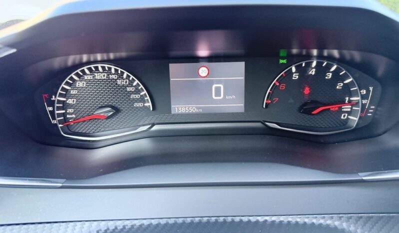 PEUGEOT 2008  | FWD (przód) | Manualna | 110 KM | Biały full