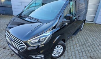 FORD Tourneo Custom  | FWD (przód) | Automatyczna | 130 KM | Czarny full