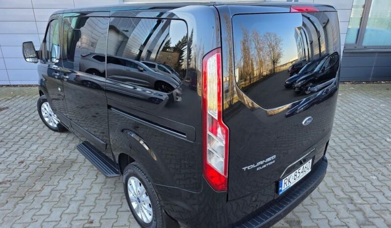FORD Tourneo Custom  | FWD (przód) | Automatyczna | 130 KM | Czarny full