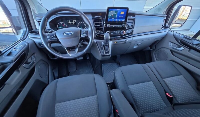 FORD Tourneo Custom  | FWD (przód) | Automatyczna | 130 KM | Czarny full