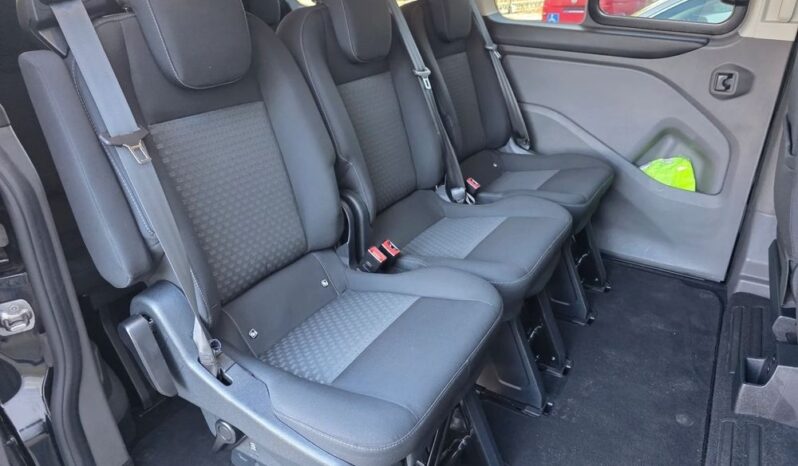 FORD Tourneo Custom  | FWD (przód) | Automatyczna | 130 KM | Czarny full
