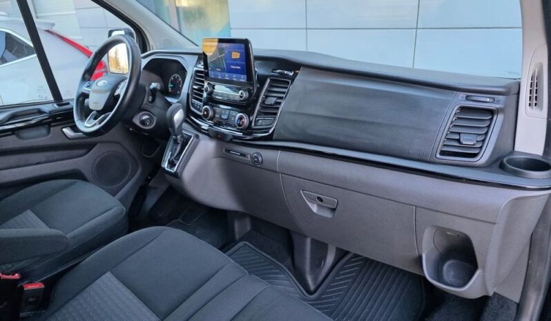FORD Tourneo Custom  | FWD (przód) | Automatyczna | 130 KM | Czarny full
