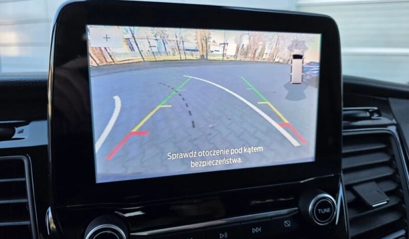 FORD Tourneo Custom  | FWD (przód) | Automatyczna | 130 KM | Czarny full