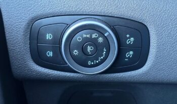 FORD Tourneo Custom  | FWD (przód) | Automatyczna | 130 KM | Czarny full