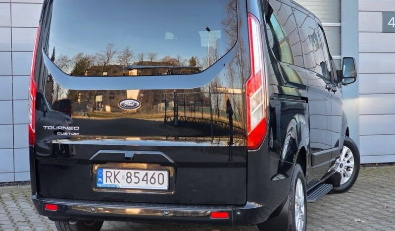 FORD Tourneo Custom  | FWD (przód) | Automatyczna | 130 KM | Czarny full