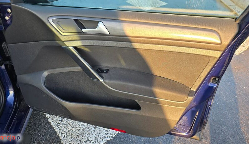 VOLKSWAGEN Golf  | FWD (przód) | Manualna | 115 KM | Granatowy full