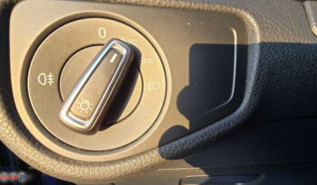 VOLKSWAGEN Golf  | FWD (przód) | Manualna | 115 KM | Granatowy full