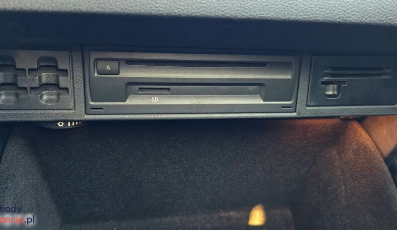 VOLKSWAGEN Golf  | FWD (przód) | Manualna | 115 KM | Granatowy full