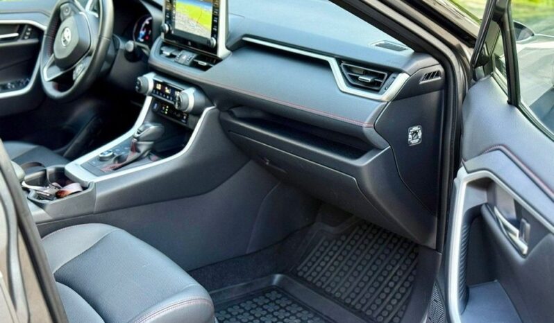 TOYOTA RAV4  | 4×4 (doł. automatycznie) | Automatyczna | 306 KM | Szary full
