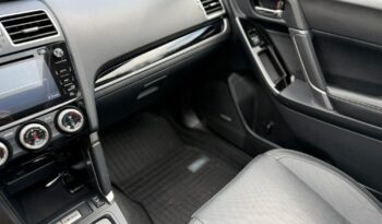 SUBARU Forester  | 4×4 (doł. automatycznie) | Automatyczna | 240 KM | Szary full