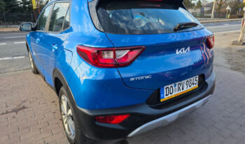 KIA Stonic  | FWD (przód) | Manualna | 101 KM | Niebieski full