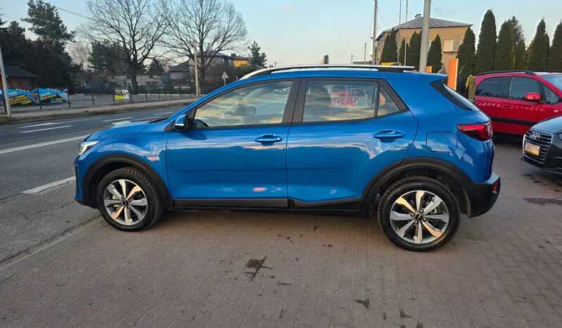 KIA Stonic  | FWD (przód) | Manualna | 101 KM | Niebieski full