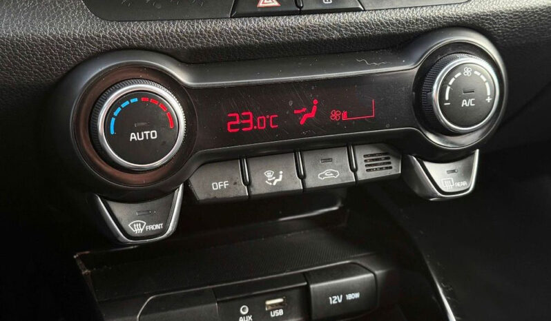 KIA Sportage  | FWD (przód) | Manualna | 177 KM | Pomarańczowy full