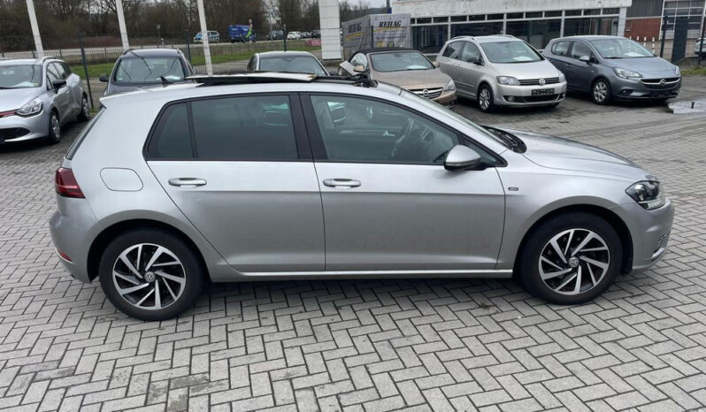 VOLKSWAGEN Golf  | FWD (przód) | Manualna | 150 KM | Szary full