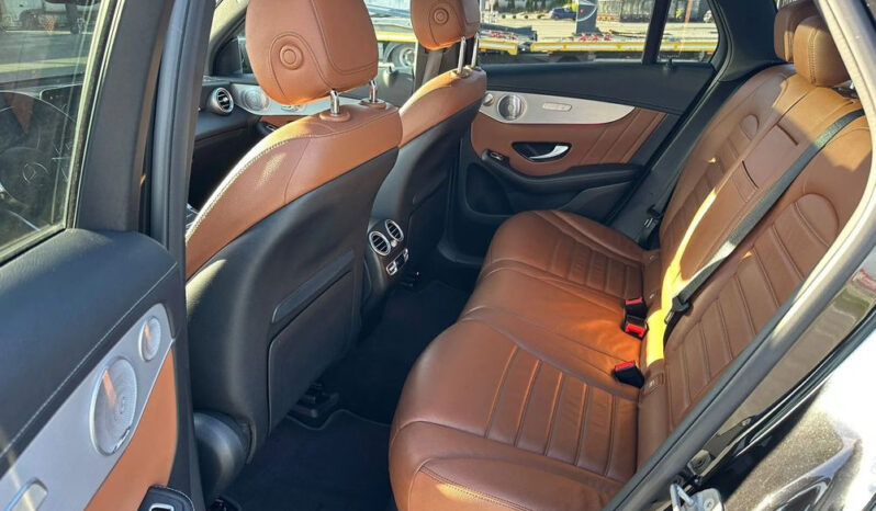 MERCEDES-BENZ GLC  | 4×4 (stały) | Automatyczna | 245 KM | Czarny full