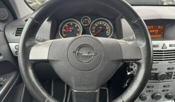 OPEL Astra | FWD (przód) | Manualna | 90 KM | Srebrny full