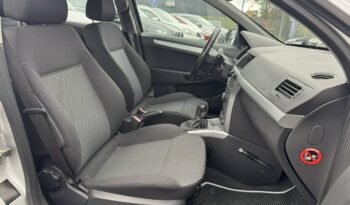 OPEL Astra | FWD (przód) | Manualna | 90 KM | Srebrny full