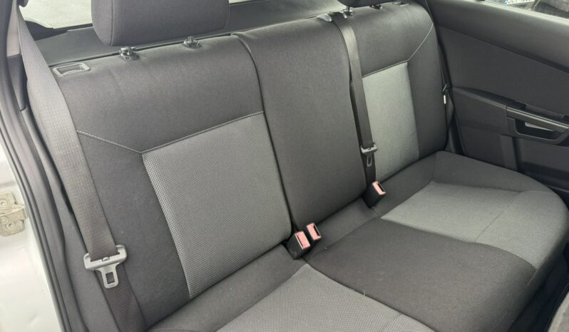 OPEL Astra | FWD (przód) | Manualna | 90 KM | Srebrny full