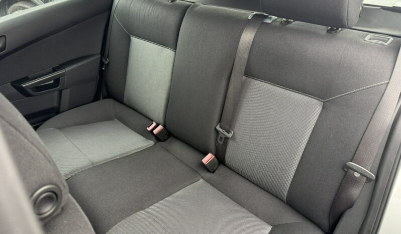 OPEL Astra | FWD (przód) | Manualna | 90 KM | Srebrny full