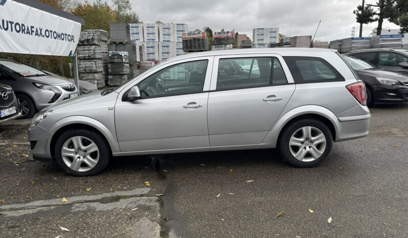 OPEL Astra | FWD (przód) | Manualna | 90 KM | Srebrny full