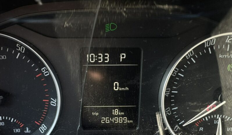 SKODA Octavia  | FWD (przód) | Automatyczna Dwusprzeglowa | 102 KM | Niebieski full