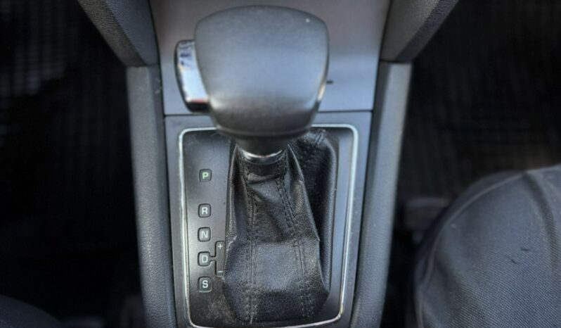 SKODA Octavia  | FWD (przód) | Automatyczna Dwusprzeglowa | 102 KM | Niebieski full