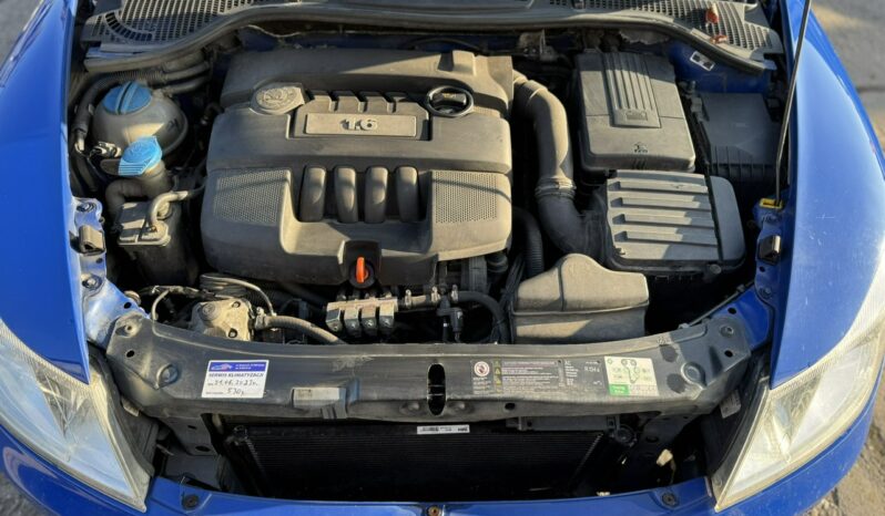 SKODA Octavia  | FWD (przód) | Automatyczna Dwusprzeglowa | 102 KM | Niebieski full