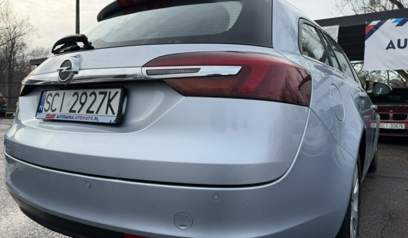 OPEL Insignia  | FWD (przód) | Manualna | 140 KM | niebieski jasny full