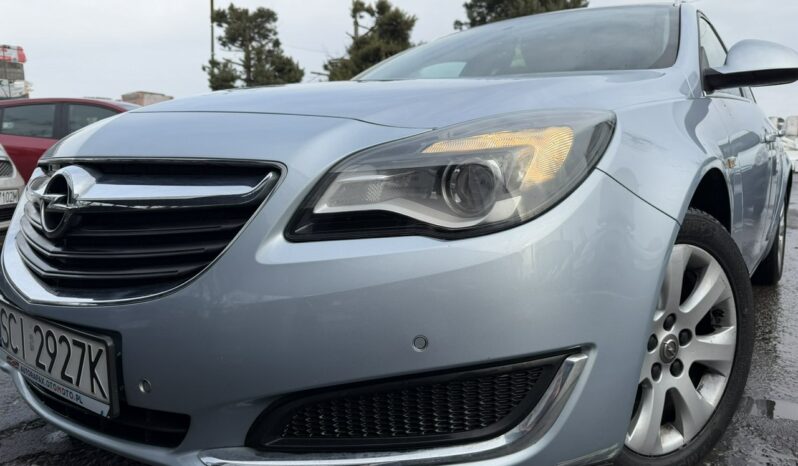 OPEL Insignia  | FWD (przód) | Manualna | 140 KM | niebieski jasny full