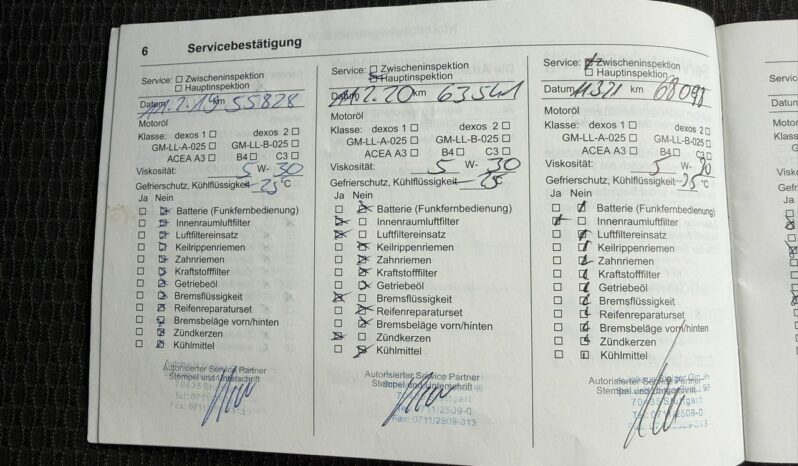 OPEL Insignia  | FWD (przód) | Manualna | 140 KM | niebieski jasny full