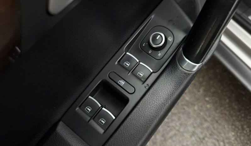 VOLKSWAGEN Passat Alltrack | 4×4 Automatyczny | Manualna | 140 KM | Szary full