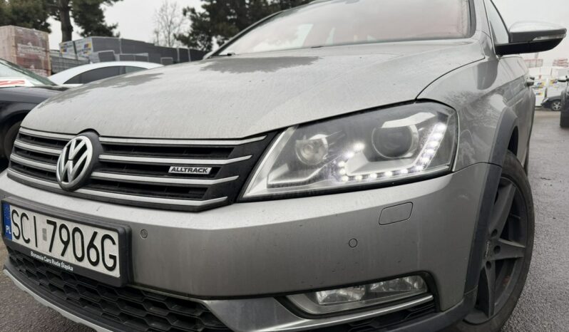 VOLKSWAGEN Passat Alltrack | 4×4 Automatyczny | Manualna | 140 KM | Szary full