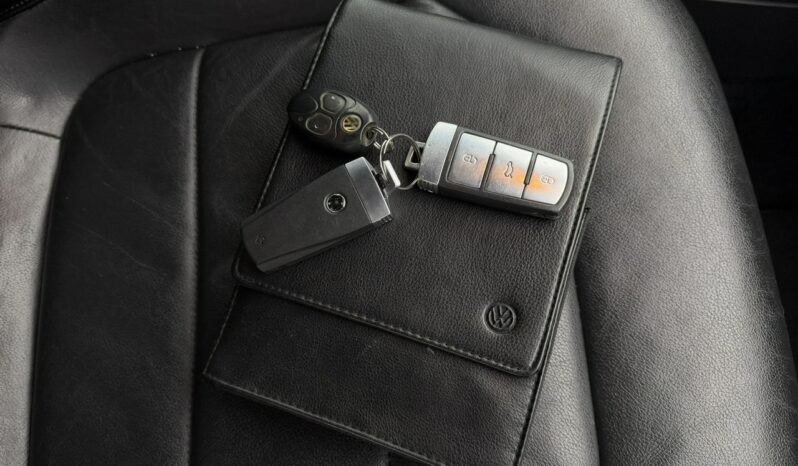 VOLKSWAGEN Passat Alltrack | 4×4 Automatyczny | Manualna | 140 KM | Szary full